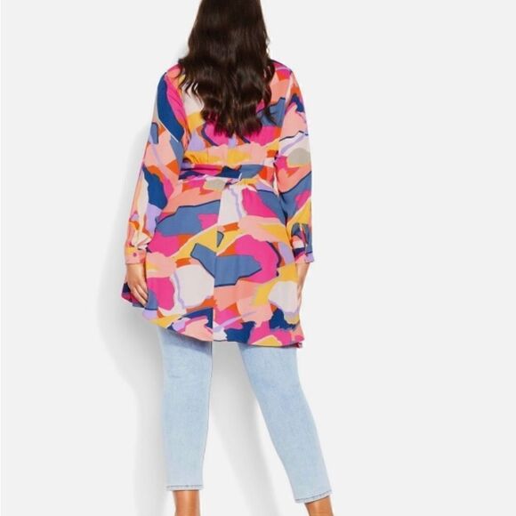 City Chic Gianna Bold long abstract wrap top NWT size Large - Picture 3 of 13